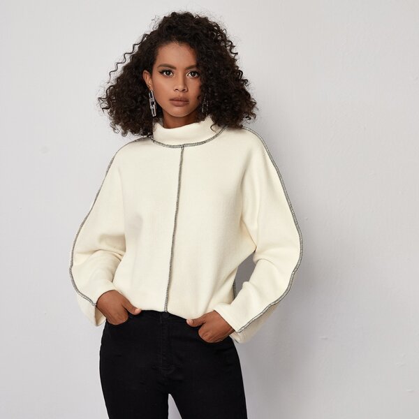 

Mock-neck Stitch Trim Tee, Beige