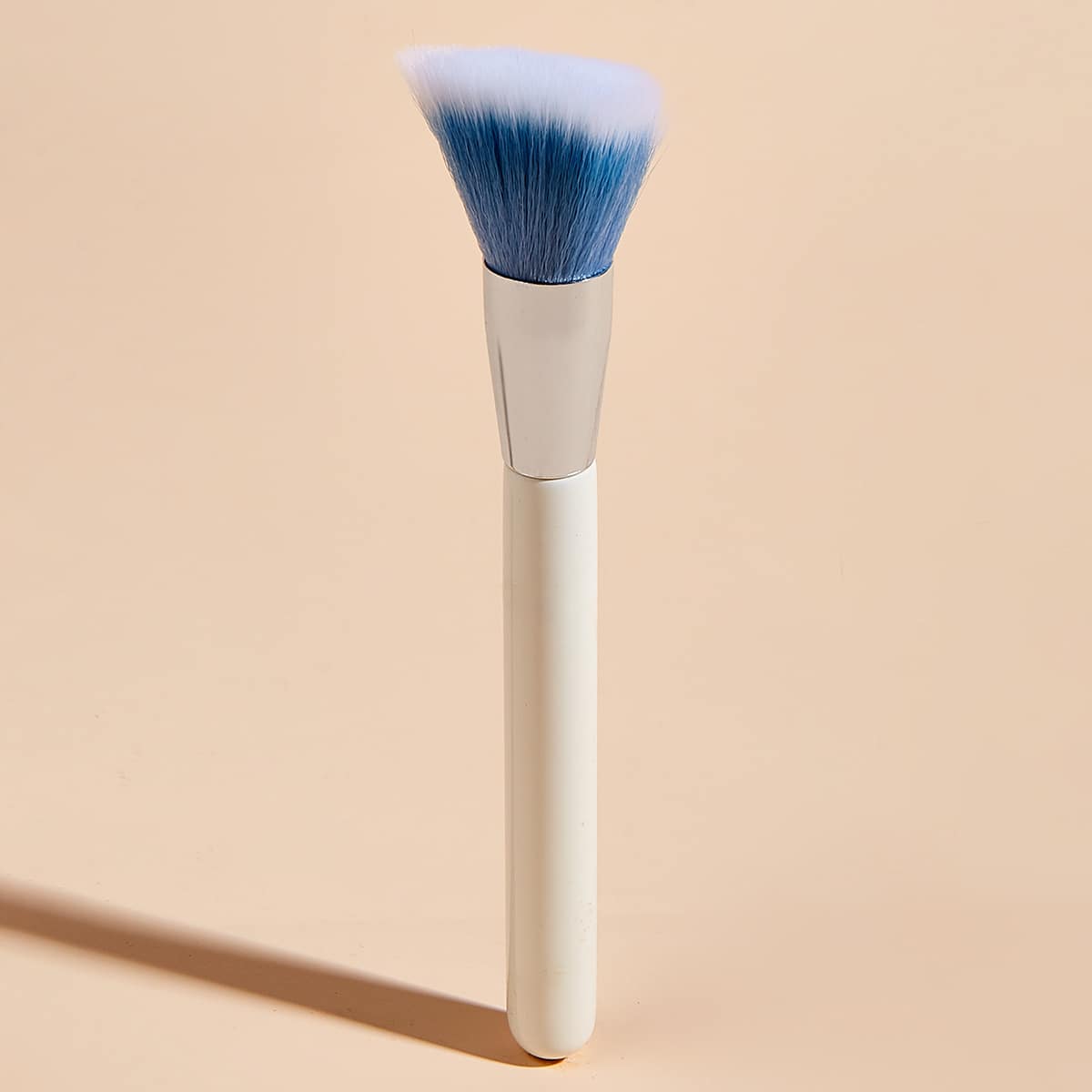 

1pc Blush Brush, Multicolor