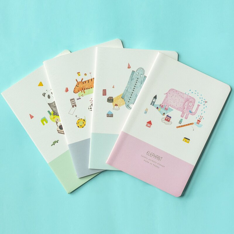 

1pc Cartoon Graphic Random Notebook, Multicolor