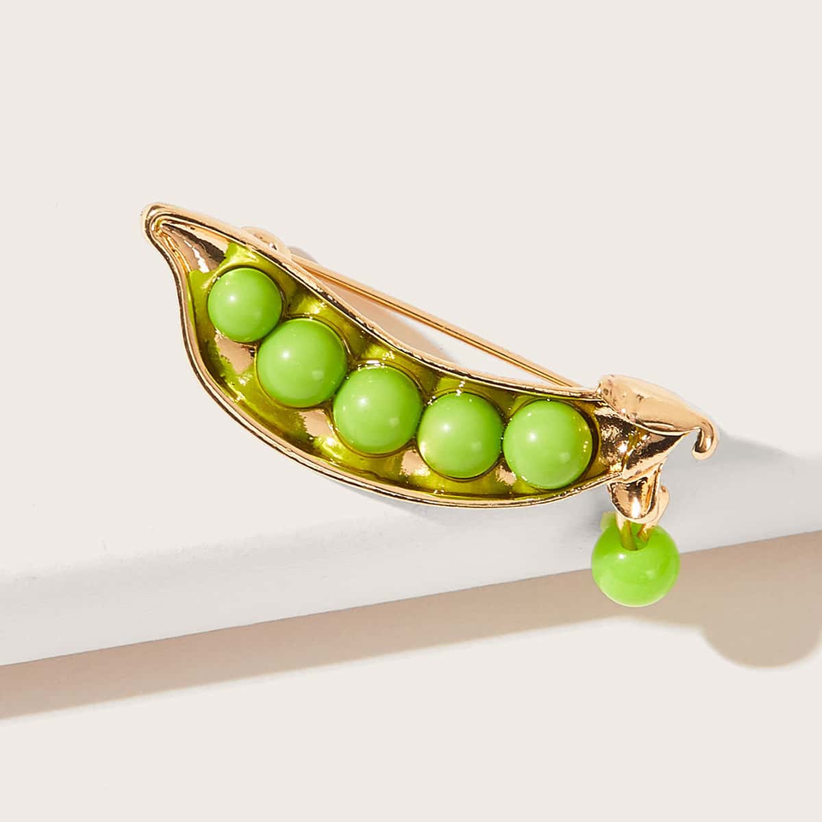 

Pea Shaped Brooch, Green