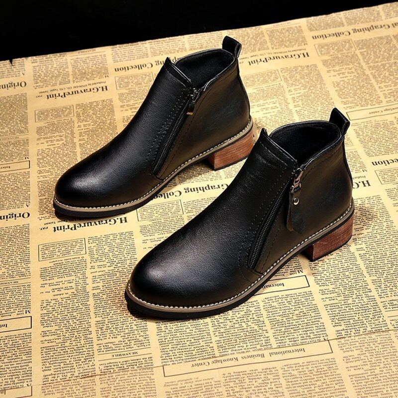 

Zip Side Chunky Heel Boots, Black