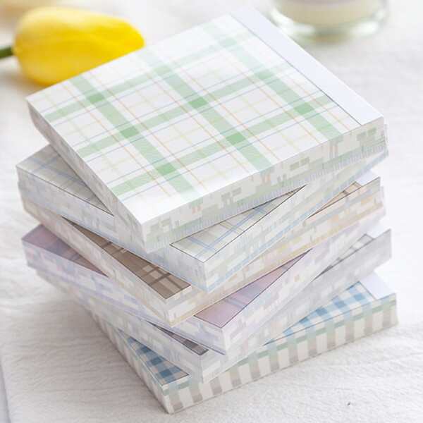 

1pack Plaid Pattern Random Memo Pad, Multicolor