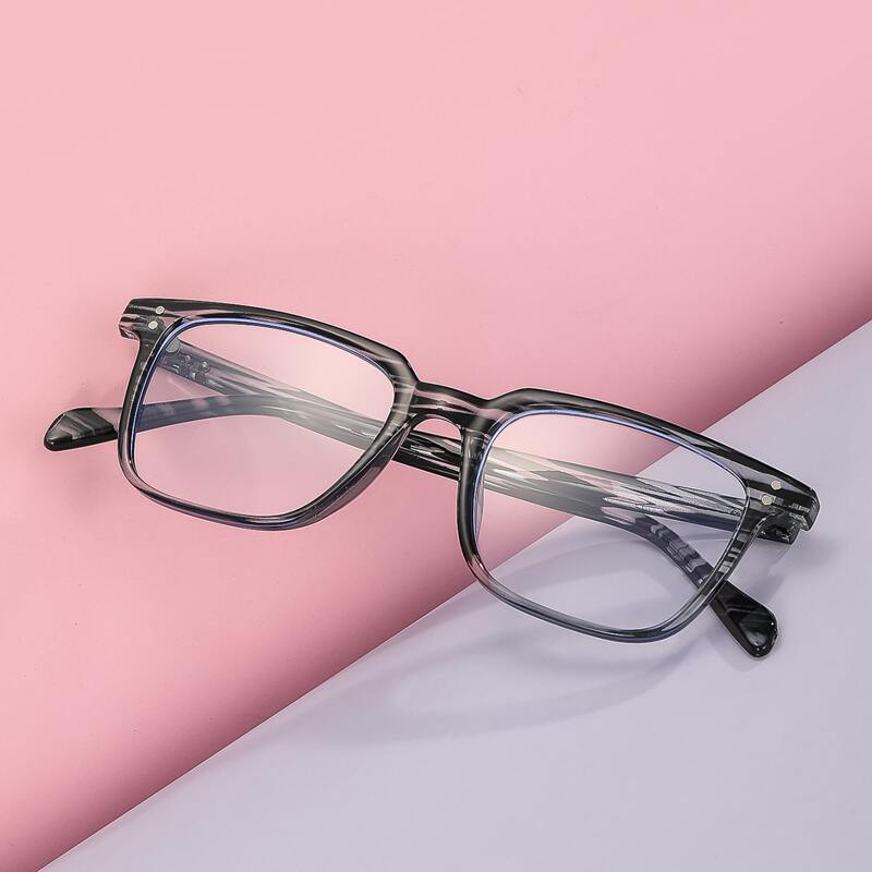 

Minimalist Classic Eyeglasses