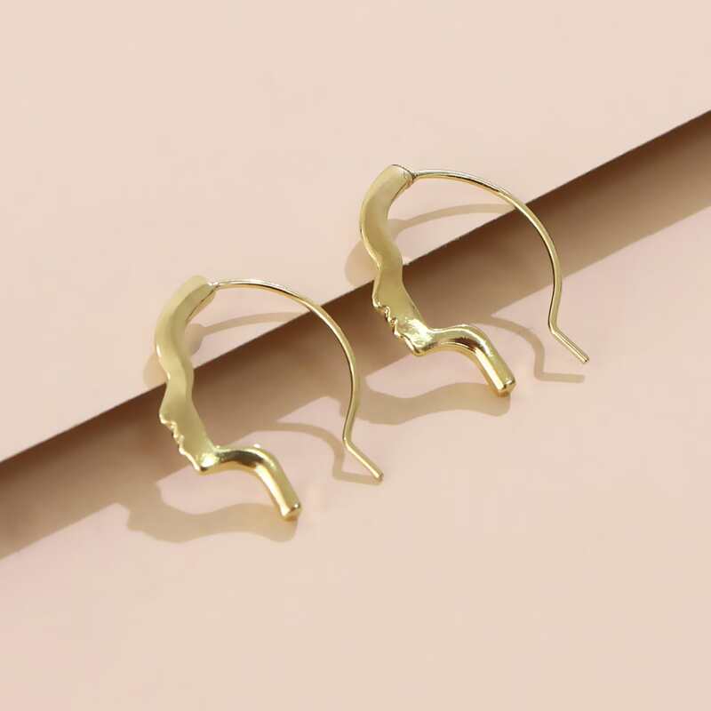 

Figure Design Stud Earrings, Gold