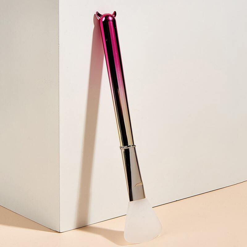 

Silicone Ombre Face Mask Brush, Multicolor