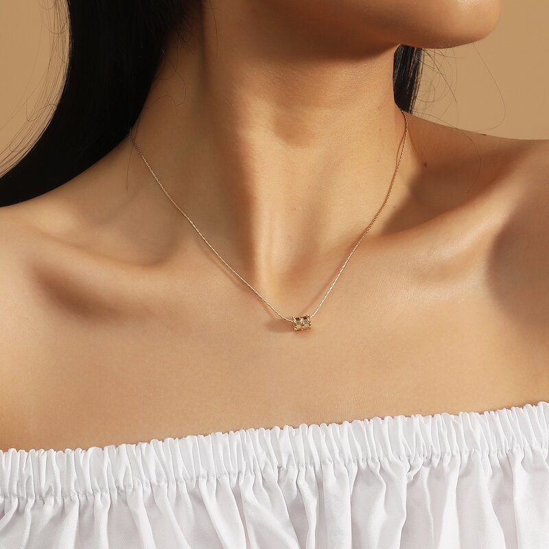 

Geometric Decor Necklace, Gold