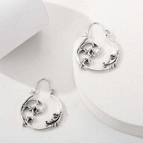 

Hollow Out Hoop Earrings, Silver