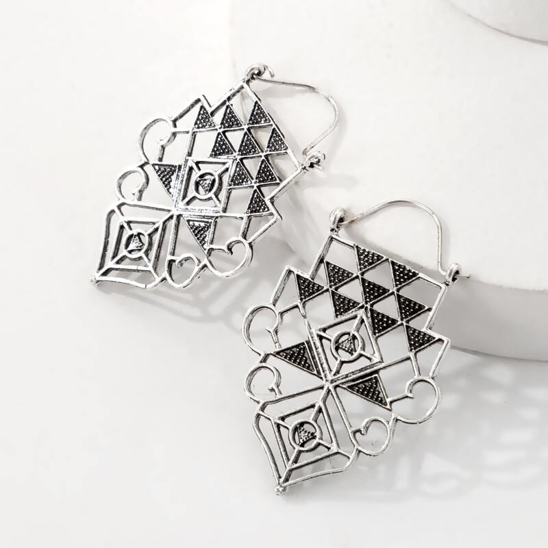 

Hollow Out Geometric Hoop Earrings, Silver