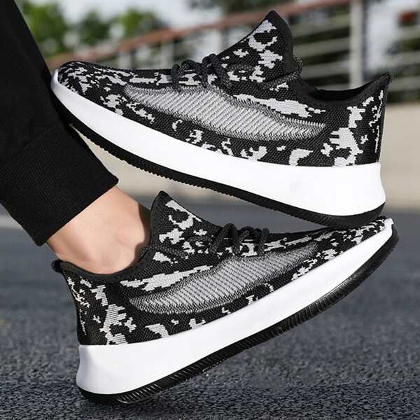 

Men Lace Up Decor Low Top Knit Sneakers, Black