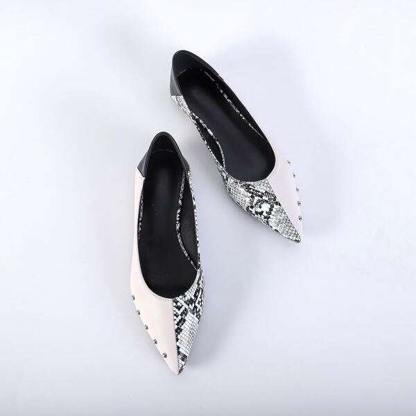 

Studded Decor Snakeskin Print Flats, White