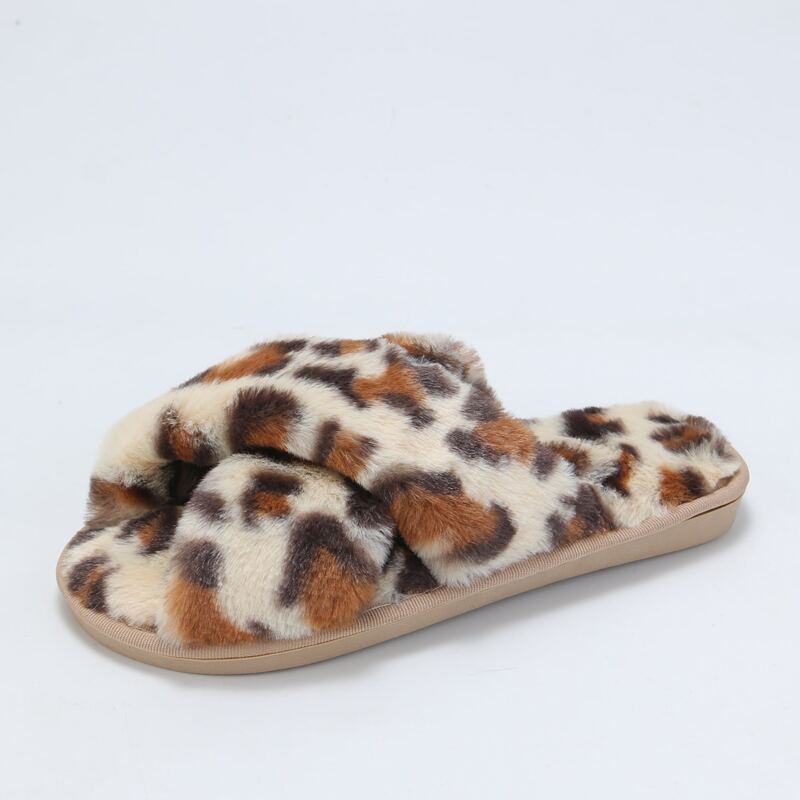 

Leopard Cross Strap Fluffy Slippers, Multicolor