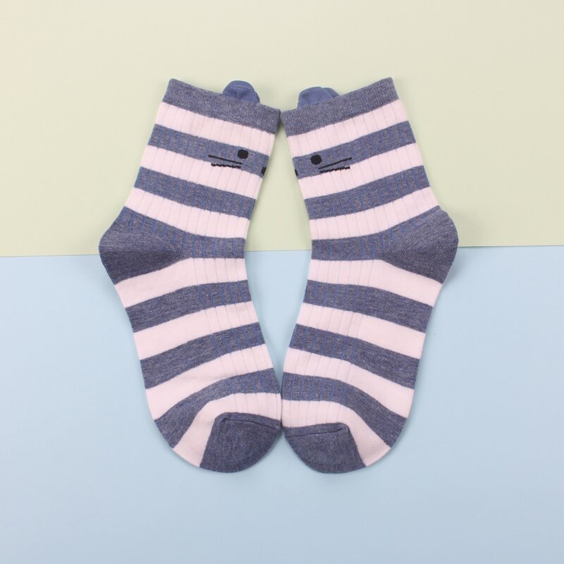 

1pair Striped Crew Socks, Blue and white