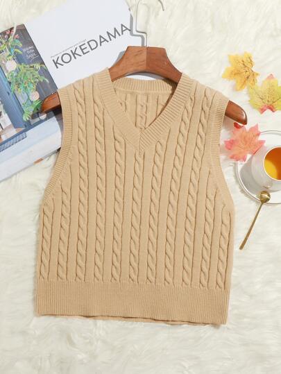 Plus Cable Knit V-neck Sweater Vest