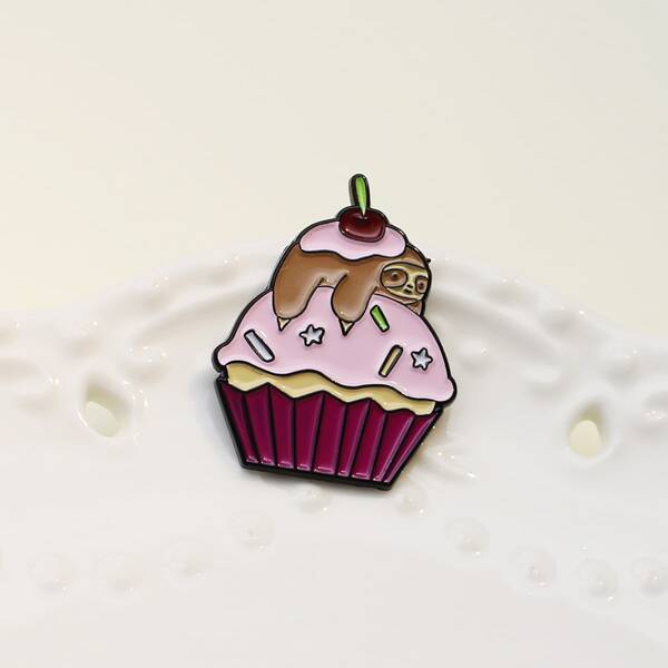 

Dessert Design Brooch, Multicolor