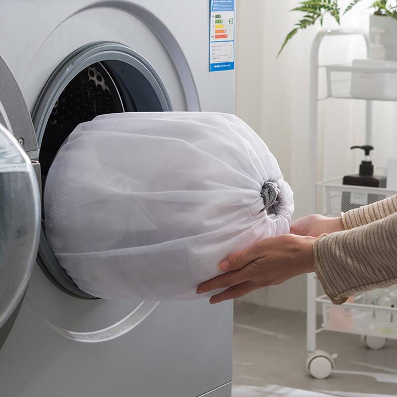 

1pc Drawstring Laundry Bag, White