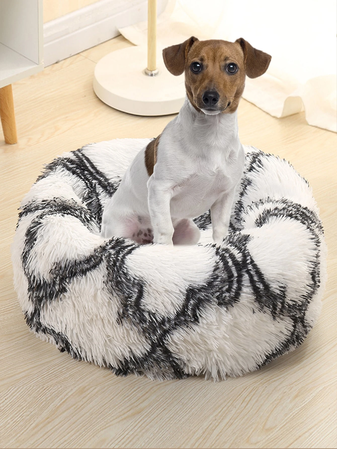 round plush dog bed
