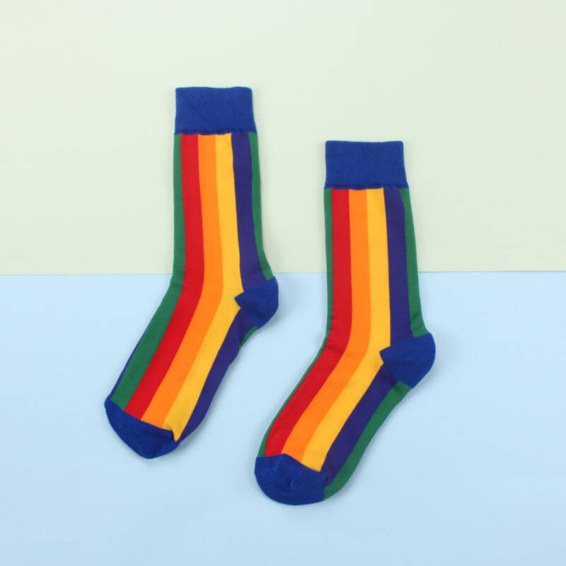 

1pair Rainbow Stripe Crew Socks, Multicolor