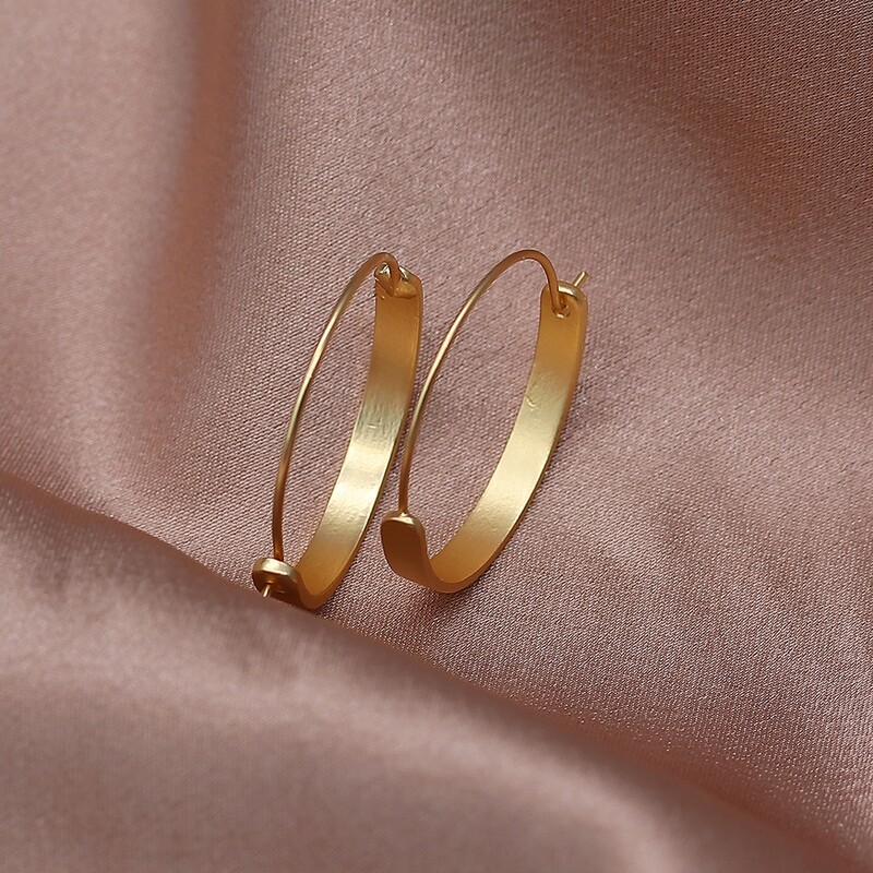 

Minimalist Hoop Earrings, Gold