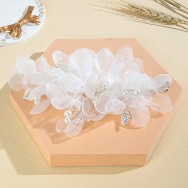 

Mesh Flower Decor Hair Accessory, White