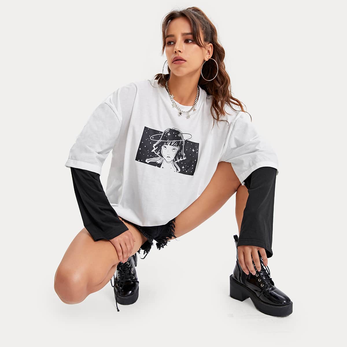 

2 In 1 Figure Graphic Oversized Tee, Black and white
