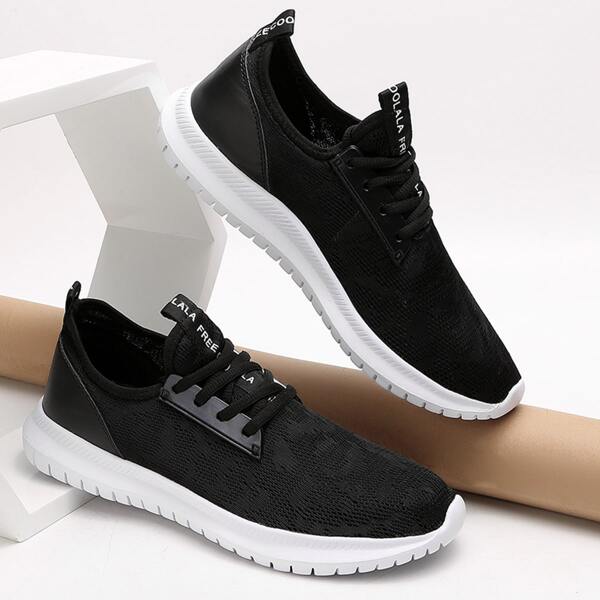 

Men Lace-up Front Wide Fit Sneakers, Black and white