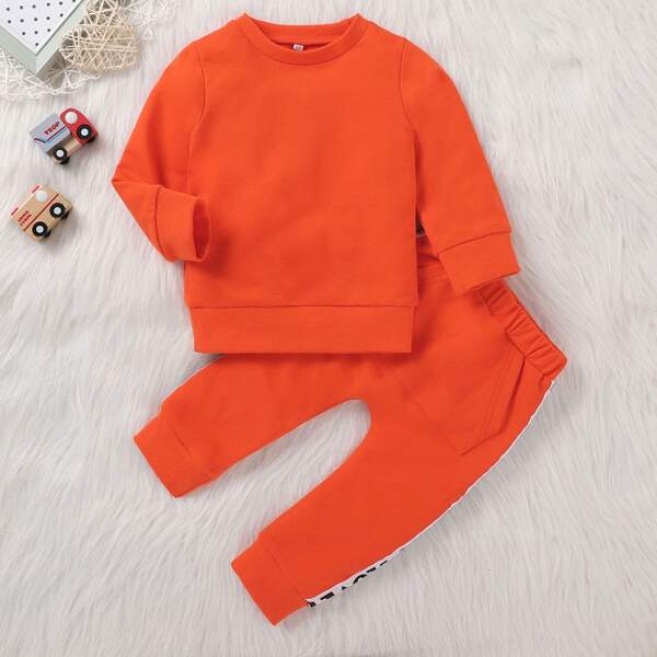 

Baby Boy Solid Sweatshirt & Letter Tape Panel Sweatpants, Orange