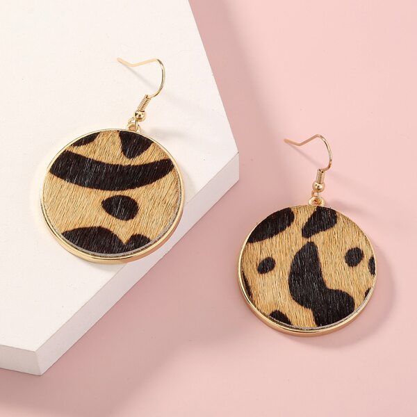 

Two Tone Drop Earrings, Multicolor