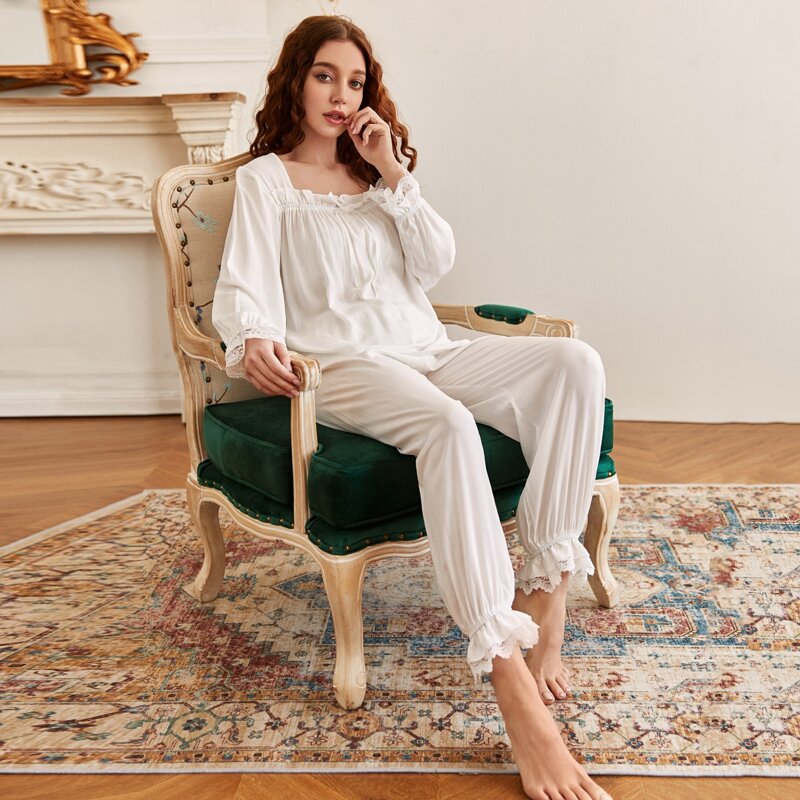 

Square Neck Flounce Sleeve Pajama Set, White