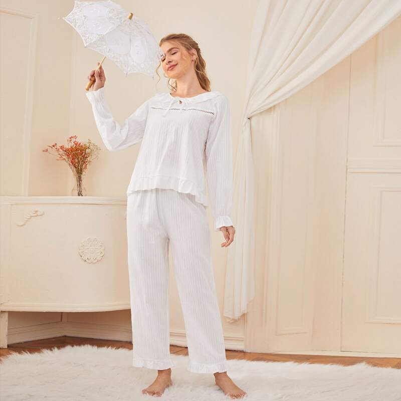 

Tie Neck Flounce Sleeve Pajama Set, White