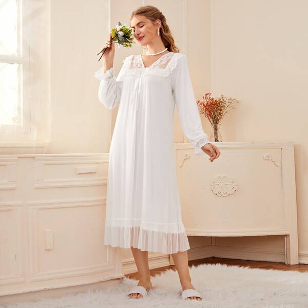 

Mesh Overlay Tie Front Flounce Sleeve Nightdress, White