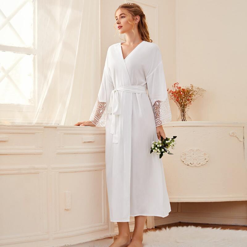 

Contrast Lace Sleeve Belted Robe, White