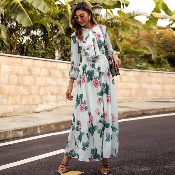 

Tie Neck Floral A-line Dress, Multicolor