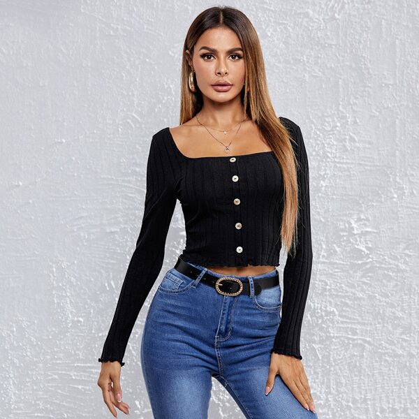 

Button Up Lettuce Edge Crop Tee, Black