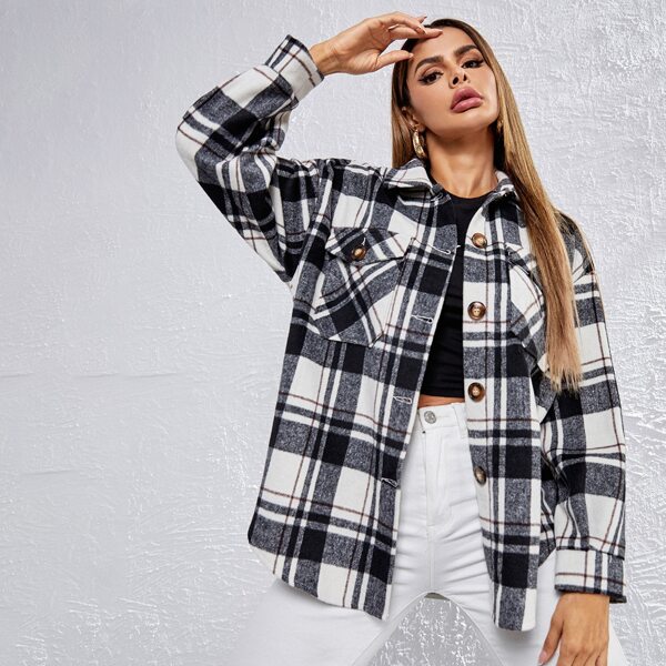 

Flap Pocket Drop Shoulder Plaid Coat, Black and white