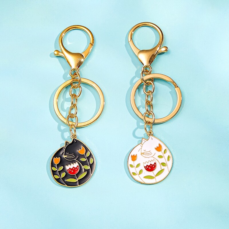 

2pcs Cat Charm Keychain, Multicolor