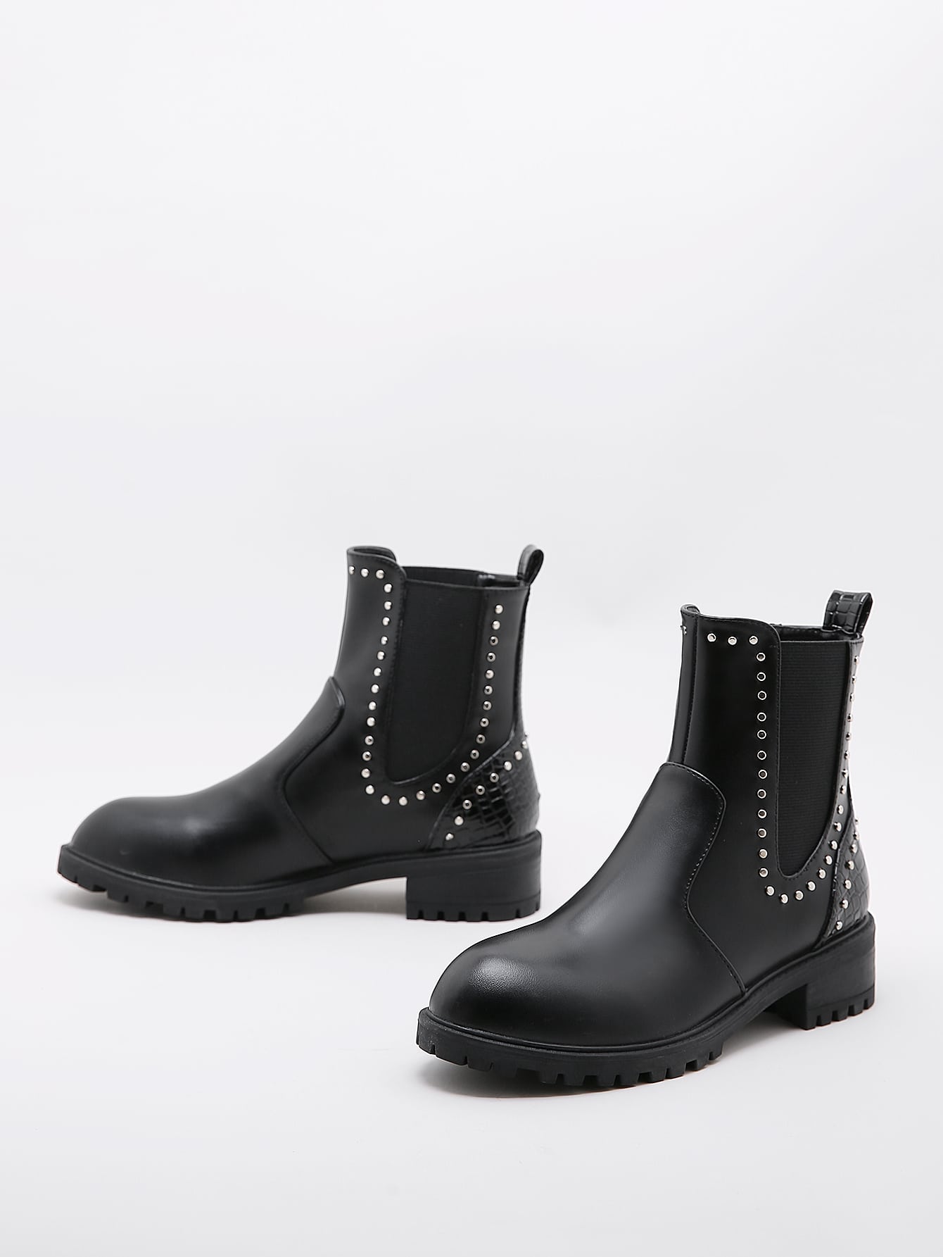 bottines chelsea homme cloutées