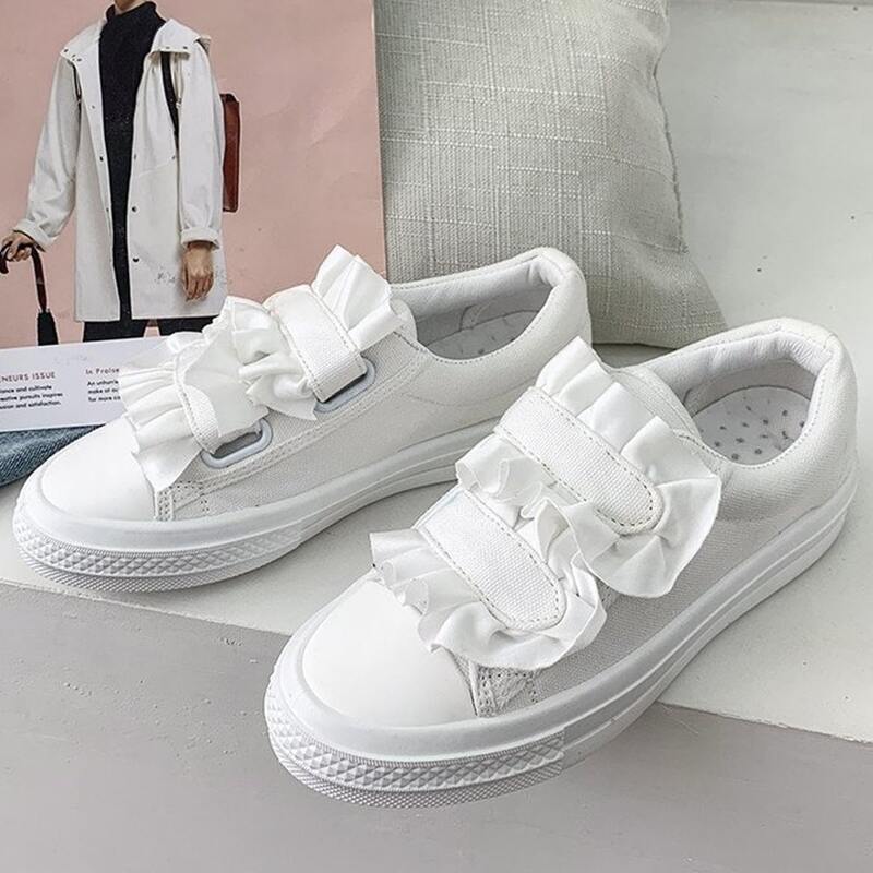 

Ruffle Velcro Strap Canvas Sneakers, White