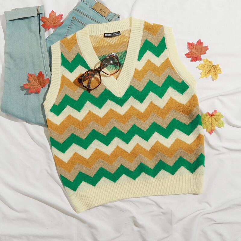 

Chevron Pattern Sweater Vest, Multicolor