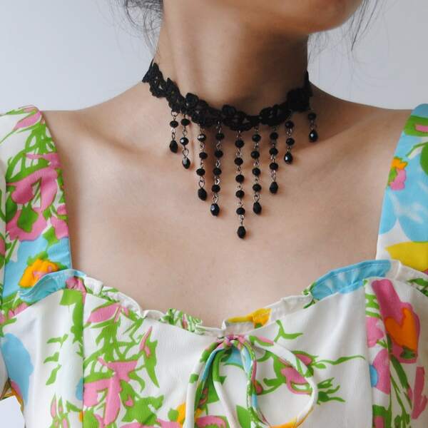

Crystal Tassel Lace Choker, Black