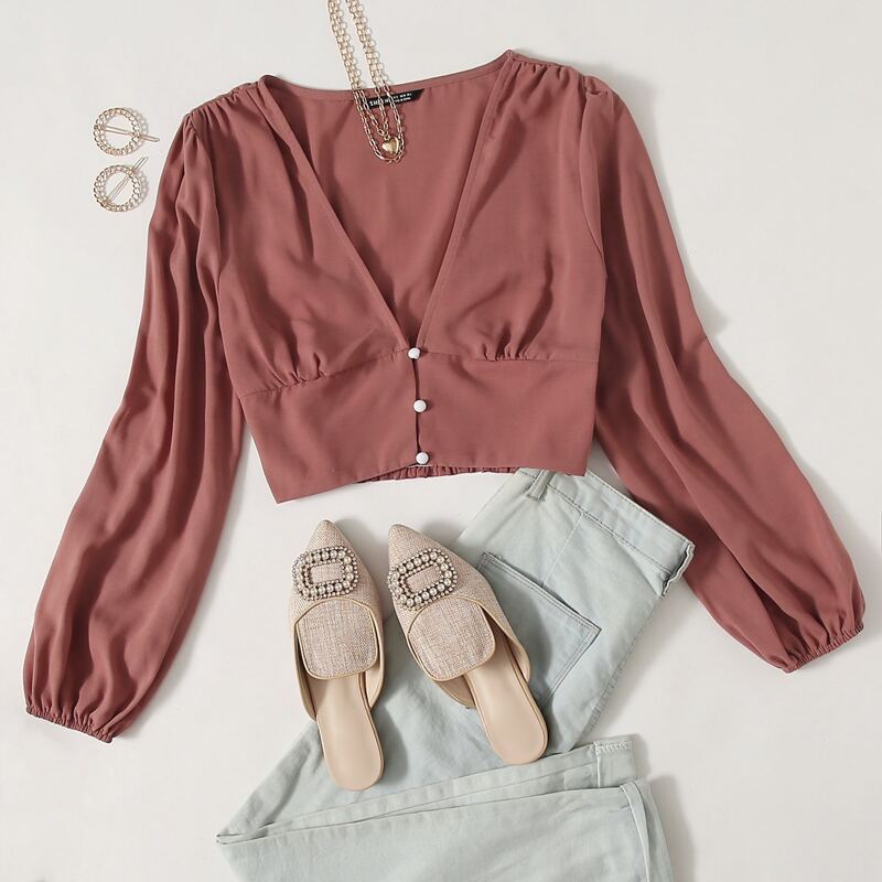 

Plunging Neck Button Front Crop Blouse, Dusty pink