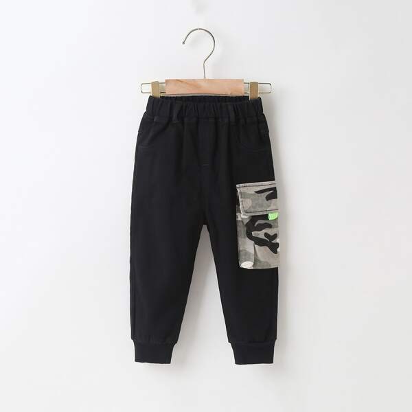 

Toddler Boys Camo Flap Pocket Cargo Pants, Black