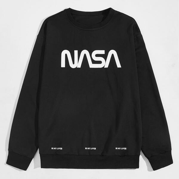 

Guys Letter Graphic Sweatshirt, Black