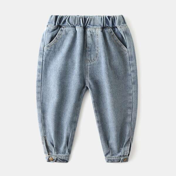 

Toddler Boys Slant Pocket Tapered Jeans, Light wash