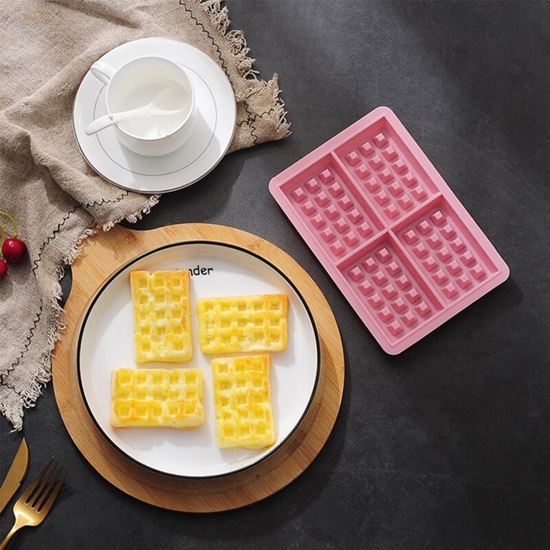 

1pc Random Silicone Waffle Mold, Multicolor