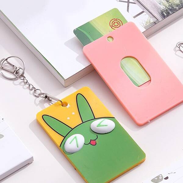 

1pc Cartoon Design Random Card Cover, Multicolor