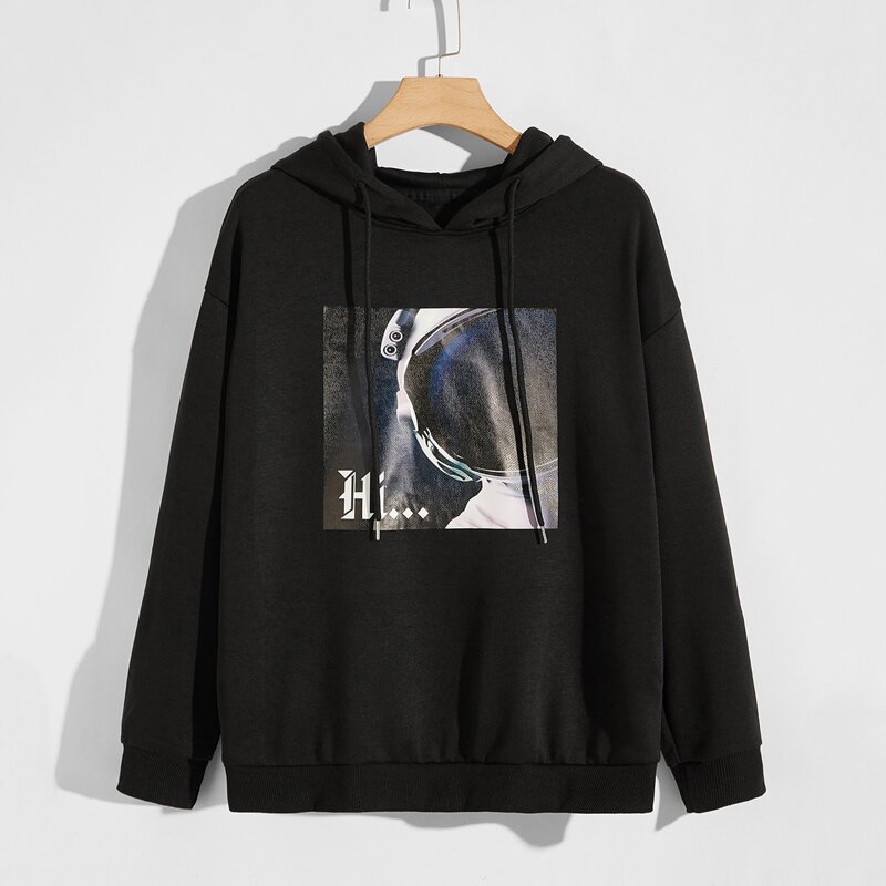 

Guys Astronaut & Letter Graphic Hoodie, Black