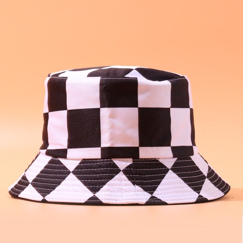 

Guys Checked Bucket Hat, Black and white