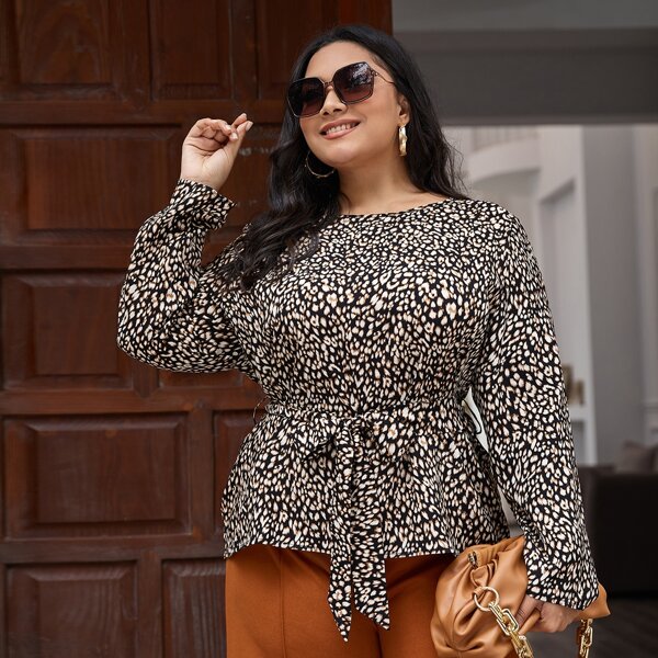 

Plus Allover Print Blouse With Belt, Multicolor