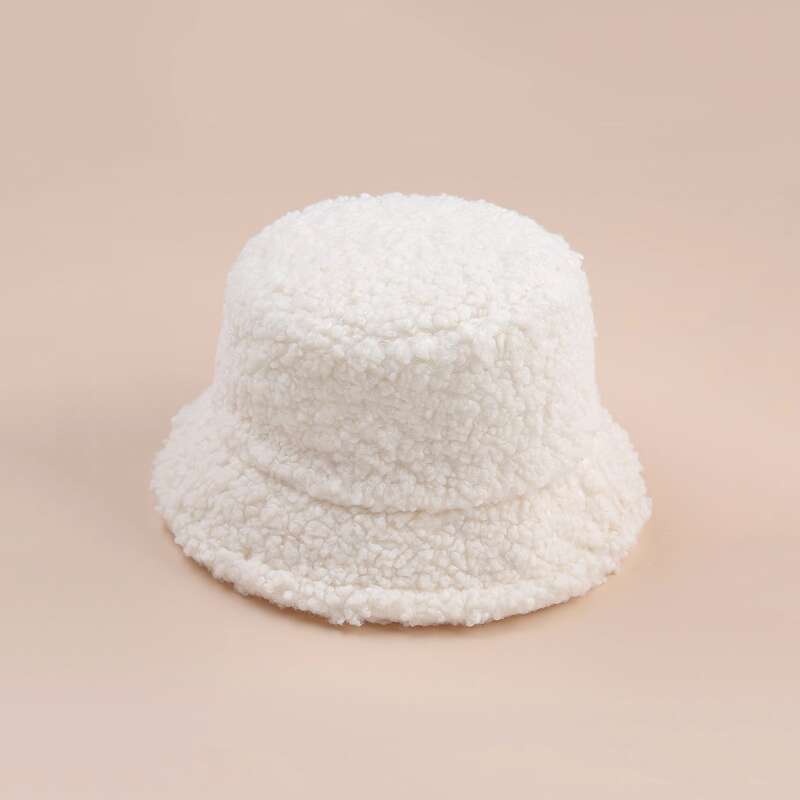 

Letter Graphic Teddy Bucket Hat, White