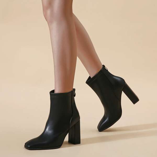 

Square Toe Chunky Heeled Ankle Boots, Black
